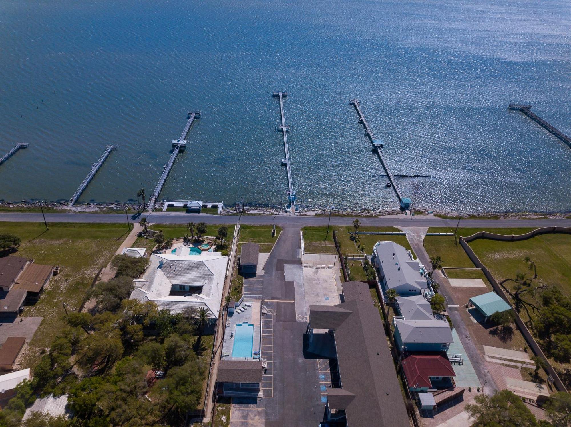 Quality Inn Rockport On Aransas Bay Exterior photo